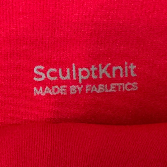 fabletics cherry red leggings - Picture 3 of 3